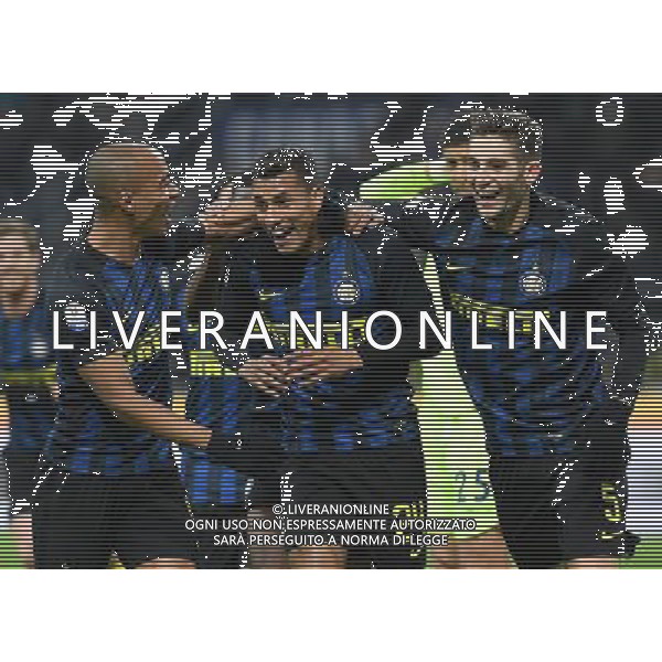 Coppa Italia TIM Cup 2016/2017 Quinto Turno Milano - 17.01.2017 Inter-Bologna Nella Foto: esultanza dopo il gol di murillo con Joao Mario e Gagliardini /Ph.Vitez-Ag. Aldo Liverani