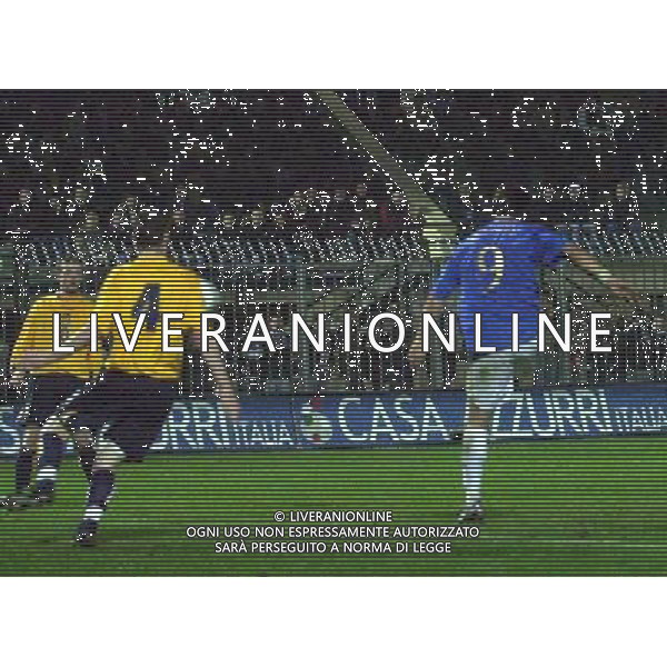 Italia - Scozia Under 21 25/03/2005 nella foto il gol di rolando bianchi del 1-0 ph arcaini/agenzia aldo liverani