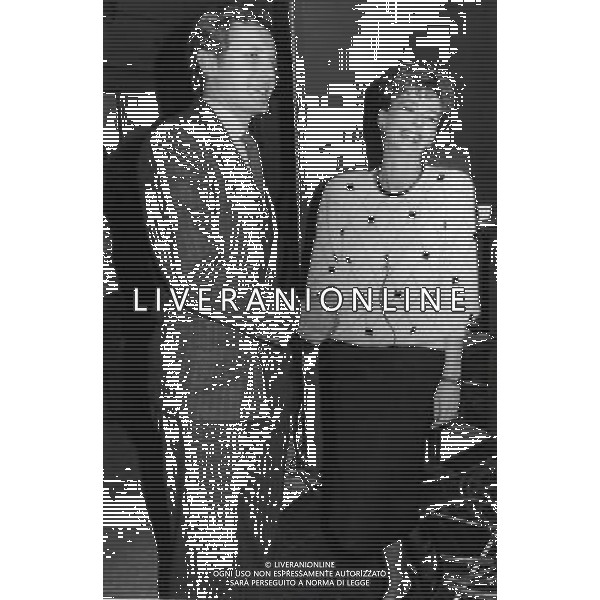 Stefano Casiraghi imprenditore e pilota motonautico italiano e marito di Carolina di Monaco - Retrospettiva nella foto con Enrica Bonaccorti nel 1985 © ARCHIVIO / AGENZIA ALDO LIVERANI SAS - ITALY ONLY EDITORIAL USE ONLY