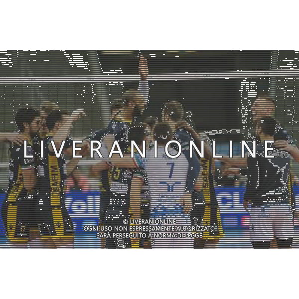 20.12.2016 LODZ , ATLAS ARENA , 2017 CEV LIGA MISTRZOW SIATKOWKA MEZCZYZN ( 2017 CEV VOLLEYBALL CHAMPIONS LEAGUE MEN ) MECZ (GAME) PGE SKRA BELCHATOW - AZIMUT MODENA NZ LUC VETTORI, BRIAN COOK, EARVIN NGAPETH, SALVATORE ROSSINI KEVIN LE ROUX RADOSC ZWYCIESTWO FOTO RADOSLAW JOZWIAK / CYFRASPORT / NEWSPIX.PL --- Newspix.pl / AGENZIA ALDO LIVERANI SAS - ITALY ONLY EDITORIAL USE ONLY