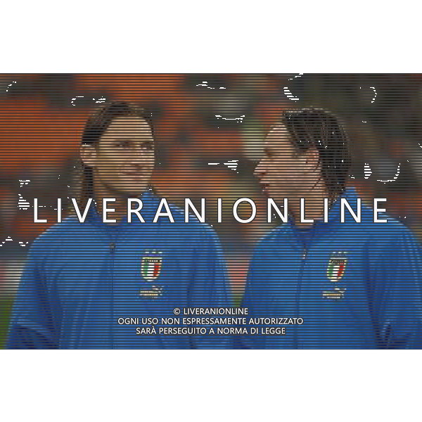 Milano 26/03/2005 Italia - Scozia qualificani mondiali 2006 nella foto francesco totti e cassano antonio ph luzzani/agenzia aldo liverani