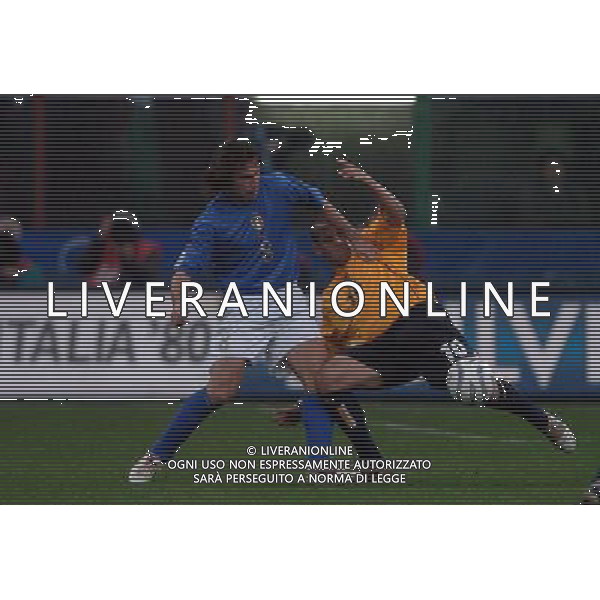 Milano 26/03/2005 Italia - Scozia qualificani mondiali 2006 nella foto andrea pirlo e quashie ph luzzani/agenzia aldo liverani
