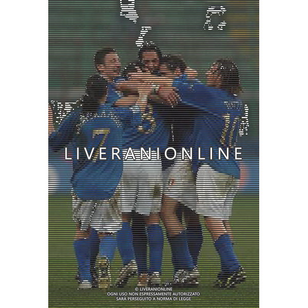 Milano 26/03/2005 Italia - Scozia qualificani mondiali 2006 nella foto Esultanza dopo il gol di andrea pirlo ph luzzani/agenzia aldo liverani