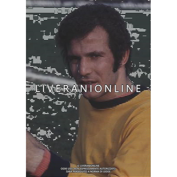 RETROSPETTIVA LUCIANO SPINOSI CALCIATORE E ALLENATORE NELLA FOTO LUCIANO SPINOSI CON LA MAGLIA DELLA ROMA AG ALDO LIVERANI SAS