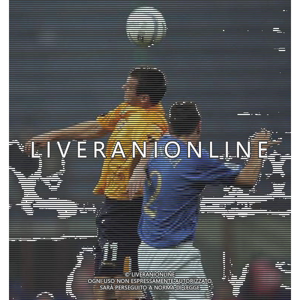 Milano 26/03/2005 Italia - Scozia qualificani mondiali 2006 nella foto daniele bonera e McCulloch ph andry/agenzia aldo liverani