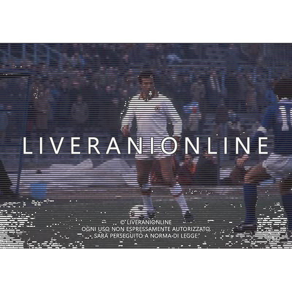 RETROSPETTIVA LUCIANO SPINOSI CALCIATORE E ALLENATORE NELLA FOTO LUCIANO SPINOSI CON LA MAGLIA DELLA ROMA AG ALDO LIVERANI SAS