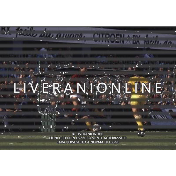 RETROSPETTIVA LUCIANO SPINOSI CALCIATORE E ALLENATORE NELLA FOTO LUCIANO SPINOSI CON LA MAGLIA DEL MILAN AG ALDO LIVERANI SAS
