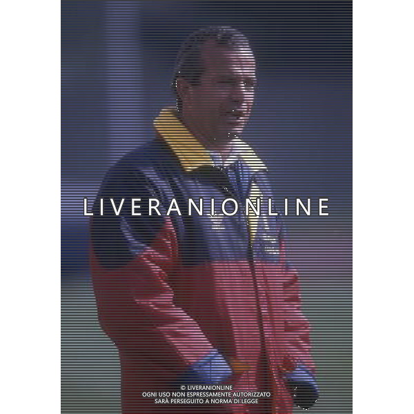 RETROSPETTIVA LUCIANO SPINOSI CALCIATORE E ALLENATORE NELLA FOTO LUCIANO SPINOSI ALLENATORE PRIMAVERA CALCIO ROMA AG ALDO LIVERANI SAS
