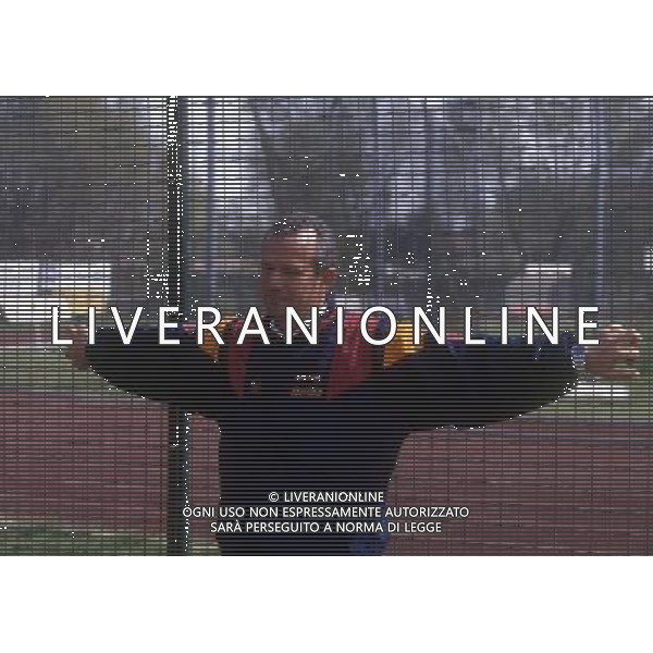 RETROSPETTIVA LUCIANO SPINOSI CALCIATORE E ALLENATORE NELLA FOTO LUCIANO SPINOSI ALLENATORE PRIMAVERA CALCIO ROMA AG ALDO LIVERANI SAS