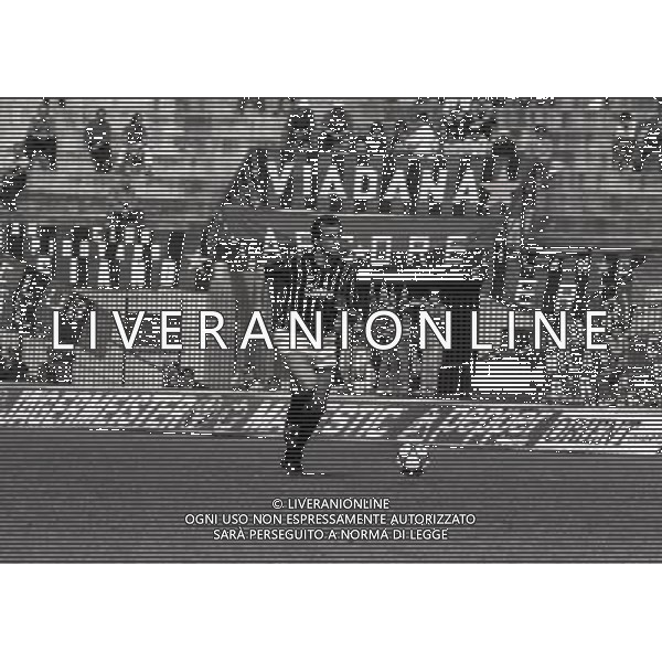 RETROSPETTIVA LUCIANO SPINOSI CALCIATORE E ALLENATORE NELLA FOTO LUCIANO SPINOSI CON LA MAGLIA DEL MILAN AG ALDO LIVERANI SAS