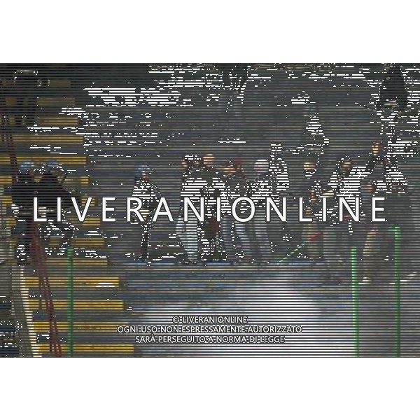 Milano 26/03/2005 Italia - Scozia qualificani mondiali 2006 nella foto scontri sugli spalti tra i tifosi e le forze dell\'ordine e polizia ph andry/agenzia aldo liverani