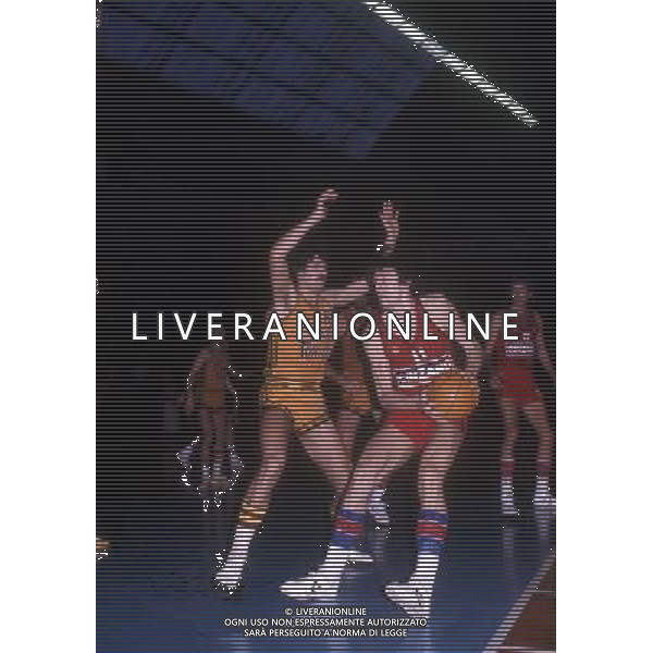 RETROSPETTIVA RENZO VECCHIATO BASKET NELLA FOTO RENZO VECCHIATO AG ALDO LIVERANI SAS