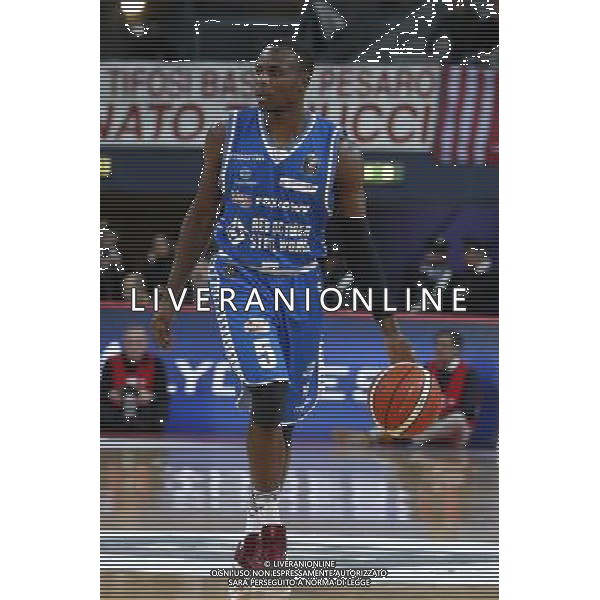 Basket Consultinvest Pesaro - Red October Cantu\' 05/02/2017 nella foto: DAVID REGINALD COURNOOH Â©Claudio Zamagni/Agenzia Aldo Liverani / AGENZIA ALDO LIVERANI SAS