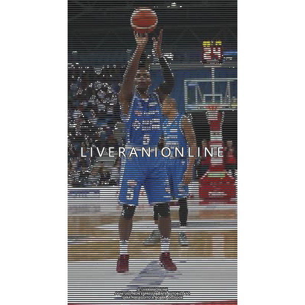 Basket Consultinvest Pesaro - Red October Cantu\' 05/02/2017 nella foto: DAVID REGINALD COURNOOH Â©Claudio Zamagni/Agenzia Aldo Liverani / AGENZIA ALDO LIVERANI SAS