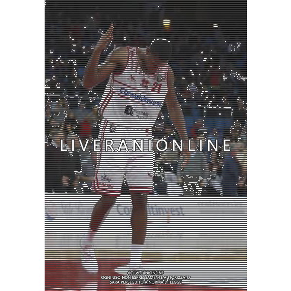 Basket Consultinvest Pesaro - Red October Cantu\' 05/02/2017 nella foto: JARROD JONES Â©Claudio Zamagni/Agenzia Aldo Liverani / AGENZIA ALDO LIVERANI SAS