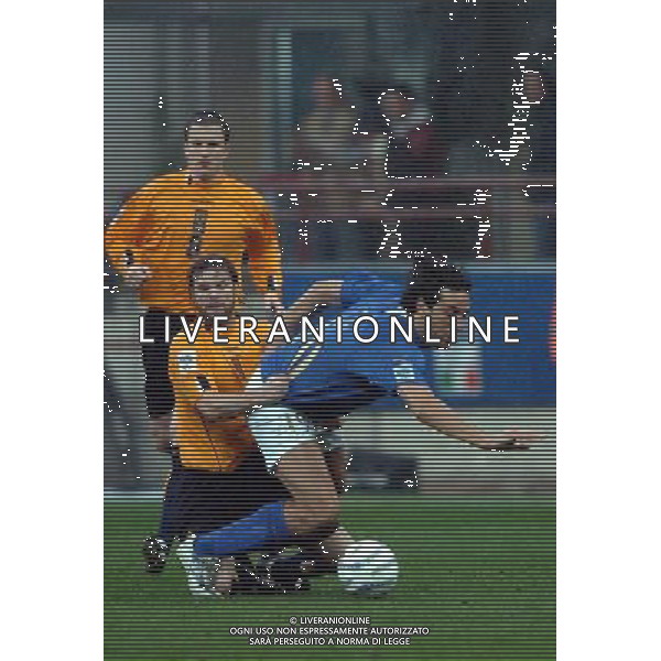 Milano 26-03-05 qualificazioni mondiali 2006 italia-scozia 2:0 nella foto toni luca e pressley ph marco luzzani/ag aldo liverani s.a.s.