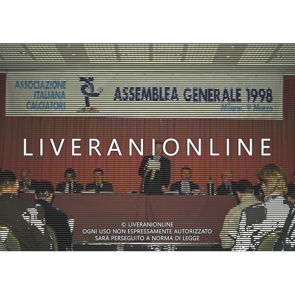 09-03-1998 HOTEL MICHELANGELO ASSEMBLEA NAZIONALE AIC NELLA FOTO SERGIO CAMPANA AG ALDO LIVERANI SAS