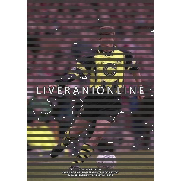 23-04-1997 SEMIFINALE DI CHAMPIONS LEAGUE MANCHESTER UNITED -BORUSSIA DORTMUND NELLA FOTO STEFAN REUTER AG ALDO LIVERANI SAS