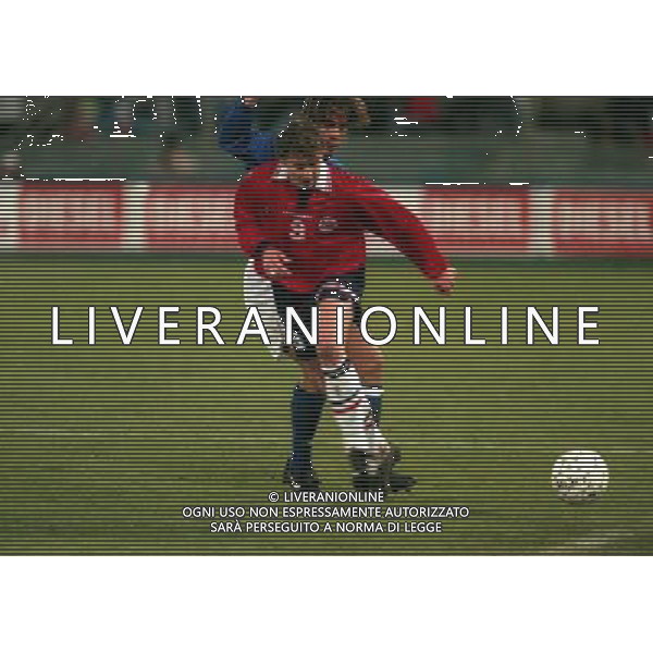 10-02-1999 PISA AMICHEVOLE ITALIA NORVEGIA NELLA FOTO SOLSKJAER OLE GUNNAR AG ALDO LIVERANI SAS