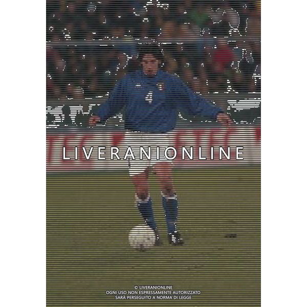 10-02-1999 PISA AMICHEVOLE ITALIA NORVEGIA NELLA FOTO DEMETRIO ALBERTINI AG ALDO LIVERANI SAS
