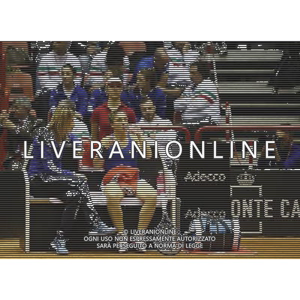 Fed Cup 2017 by BNP Paribas World Group II Italia - Slovacchia Giorno 1 Sara Errani vs Rebecca Sramkova 11/02/2017 nella foto: SARA ERRANI CAPITANO TATHIANA GARBIN Â©Claudio Zamagni/Agenzia Aldo Liverani SARA ERRANI CAPTAIN TATHIANA GARBIN during single match Sara Errani against Rebecca Sramkova International Tennis FED CUP by BNP Paribas World Group II between ITALY and SLOVAKIA at PalaGalassi ForlÃ¬ on February 11th 2017 Italy. Photo credit by CLAUDIO ZAMAGNI/ALDO LIVERANI PHOTO AGENCY