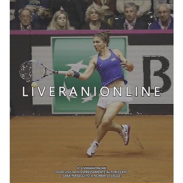 Fed Cup 2017 by BNP Paribas World Group II Italia - Slovacchia Giorno 1 Sara Errani vs Rebecca Sramkova 11/02/2017 nella foto: SARA ERRANI ©Claudio Zamagni/Agenzia Aldo Liverani SARA ERRANI during single match Sara Errani against Rebecca Sramkova International Tennis FED CUP by BNP Paribas World Group II between ITALY and SLOVAKIA at PalaGalassi Forl“ on February 11th 2017 Italy. Photo credit by CLAUDIO ZAMAGNI/ALDO LIVERANI PHOTO AGENCY