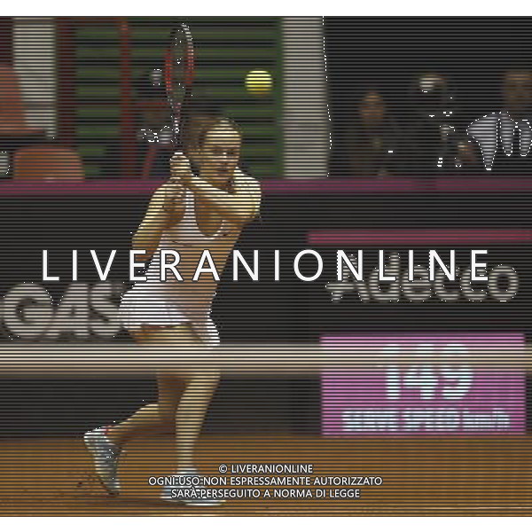Fed Cup 2017 by BNP Paribas World Group II Italia - Slovacchia Giorno 2 Jasmine Paolini Martina Trevisan vs Daniela Hatuchkova Rebecca Sramkova 12/02/2017 nella foto:ANNA KAROLINA SCHMIEDLOVA Â©Claudio Zamagni/Agenzia Aldo Liverani ANNA KAROLINA SCHMIEDLOVA during double match Jasmine Paolini Martina Trevisam against ANNA KAROLINA SCHMIEDLOVA International Tennis FED CUP by BNP Paribas World Group II between ITALY and SLOVAKIA at PalaGalassi ForlÃ¬ on February 12th 2017 Italy. Photo credit by CLAUDIO ZAMAGNI/ALDO LIVERANI PHOTO AGENCY