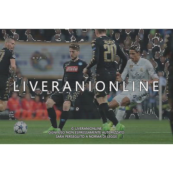 Real Madrid vs Napoli Champions League - Ottavi di finale, Santiago Bernabeu, Madrid 15 febbraio 2017 nella foto DRIES MERTENS, VARANE ©MOSCA / AGENZIA ALDO LIVERANI SAS