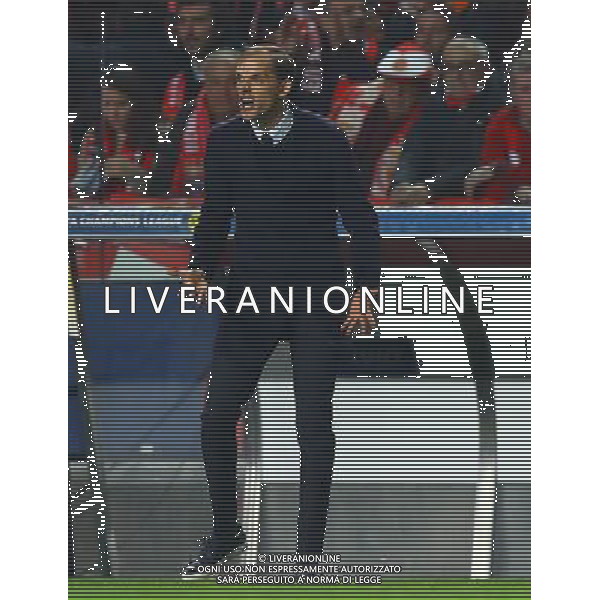 firo : 14.02.2017, Fu§ball, Saison 2016/2017, UEFA, Champions League, CL, CHL, Benfica Lissabon - BVB, Borussia Dortmund Trainer Thomas TUCHEL, BVB, Gestik, Aufregung $worldrights,Es gelten unsere AGB, einsehbar auf www.firosportphoto.de, ¤ONLY FOR USE IN GERMANY !!!!! Photo : BPI copyright by firo sportphoto: Coesfelder Str. 207 D-48249 DŸlmen www.firosportphoto.de mail@firosportphoto.de (V o l k s b a n k B o c h u m - W i t t e n ) BLZ.: 430 601 29 Kt. Nr.: 341 117 100 Tel:Ê +49-2594-9916004 Fax:Ê+49-2594-9916005 AG ALDO LIVERANI SAS ONLY ITALY