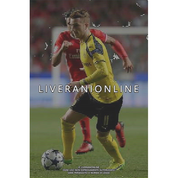 firo : 14.02.2017, Fu§ball, Saison 2016/2017, UEFA, Champions League, CL, CHL, Benfica Lissabon - BVB, Borussia Dortmund 1:0 Marco REUS, BVB $worldrights,Es gelten unsere AGB, einsehbar auf www.firosportphoto.de, copyright by firo sportphoto: Coesfelder Str. 207 D-48249 DŸlmen www.firosportphoto.de mail@firosportphoto.de (V o l k s b a n k B o c h u m - W i t t e n ) BLZ.: 430 601 29 Kt. Nr.: 341 117 100 Tel:Ê +49-2594-9916004 Fax:Ê+49-2594-9916005 AG ALDO LIVERANI SAS ONLY ITALY