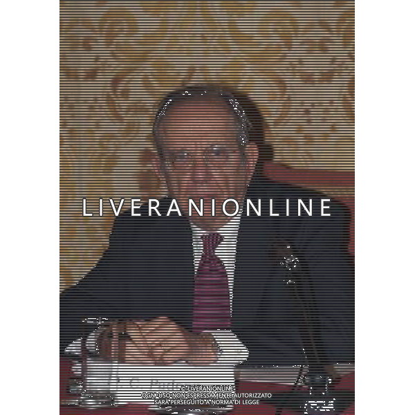 Milano ( MI ) 16/02/2017 Palazzo Marino incontro Italy is now and next! Nella foto: Pier Carlo Padoan Ministro dell\'Economia e delle Finanze PH Lauro Montagnini /AGENZIA ALDO LIVERANI SAS / AGENZIA ALDO LIVERANI SAS