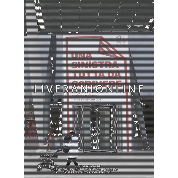 Rimini - 17/02/2017 Congresso Nazionale Fondativo di Sinistra Italiana nella foto: l\'ingresso del palacongressi Â©Claudio Zamagni/Agenzia Aldo Liverani / AGENZIA ALDO LIVERANI SAS