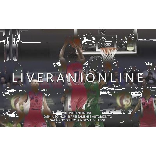 Poste Mobile Final Eight 17/02/2017 Sidigas Avellino - Banco di Sardegna Sassari nella foto: Lacey Trevor Â©Claudio Zamagni/Agenzia Aldo Liverani during Quarter Finals of Poste Mobile Final Eight Italian Basketball Cup 2017 - Sidigas Avellino against Banco di Sardegna Sassari at Rimini Fiera, on February 17, 2017 photo credit by Claudio Zamagni/Aldo Liverani Photo Agency / AGENZIA ALDO LIVERANI SAS