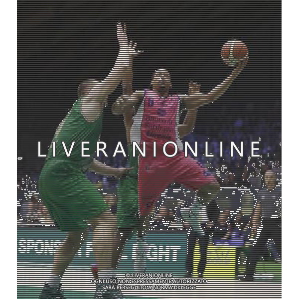 Poste Mobile Final Eight 17/02/2017 Sidigas Avellino - Banco di Sardegna Sassari nella foto: Bell David Â©Claudio Zamagni/Agenzia Aldo Liverani Bell David during Quarter Finals of Poste Mobile Final Eight Italian Basketball Cup 2017 - Sidigas Avellino against Banco di Sardegna Sassari at Rimini Fiera, on February 17, 2017 photo credit by Claudio Zamagni/Aldo Liverani Photo Agency / AGENZIA ALDO LIVERANI SAS
