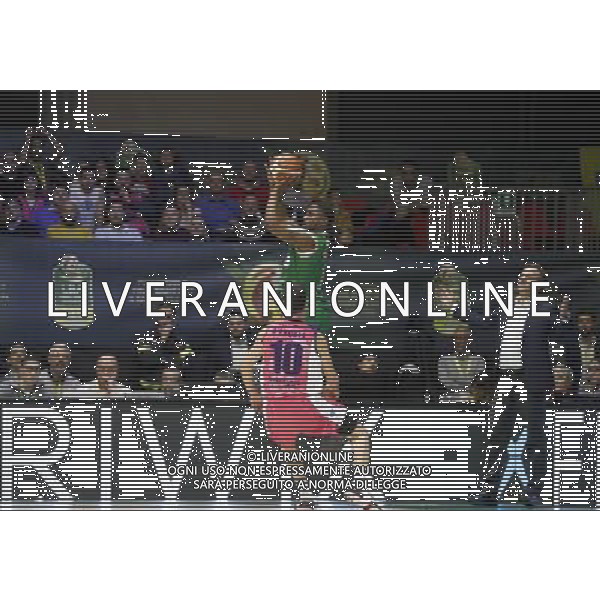 Poste Mobile Final Eight 17/02/2017 Sidigas Avellino - Banco di Sardegna Sassari nella foto: Regland Joe Â©Claudio Zamagni/Agenzia Aldo Liverani Regland Joe during Quarter Finals of Poste Mobile Final Eight Italian Basketball Cup 2017 - Sidigas Avellino against Banco di Sardegna Sassari at Rimini Fiera, on February 17, 2017 photo credit by Claudio Zamagni/Aldo Liverani Photo Agency / AGENZIA ALDO LIVERANI SAS