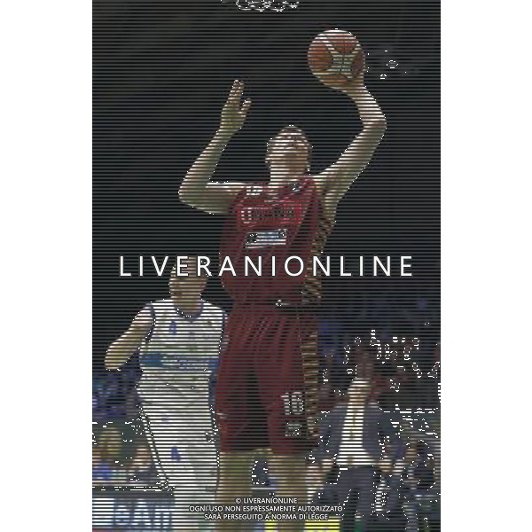 Poste Mobile Final Eight 17/02/2017 Umana Reyer Venezia - Germani Basket Brescia nella foto: Ortner Benjamin Â©Claudio Zamagni/Agenzia Aldo Liverani Ortner Benjamin during Quarter Finals of Poste Mobile Final Eight Italian Basketball Cup 2017 - Umana Reyer - Venezia against Germani Basket Brescia at Rimini Fiera, on February 17, 2017 photo credit by Claudio Zamagni/Aldo Liverani Photo Agency / AGENZIA ALDO LIVERANI SAS