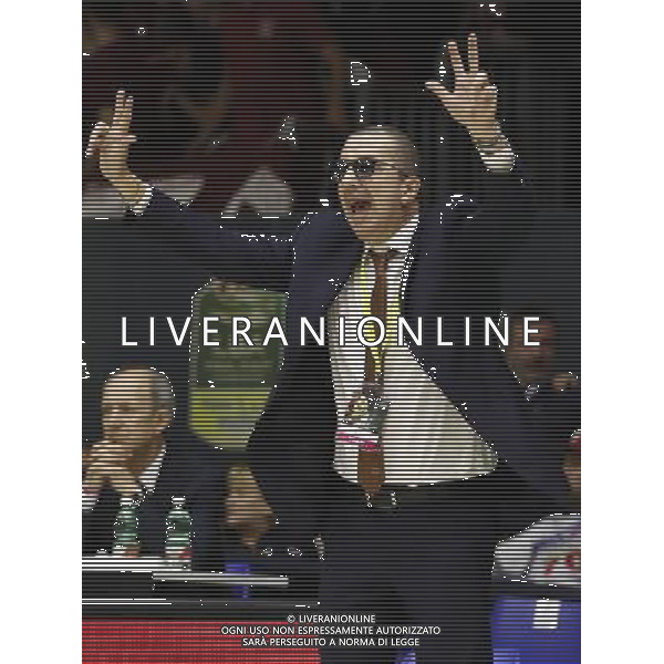 Poste Mobile Final Eight 17/02/2017 Umana Reyer Venezia - Germani Basket Brescia nella foto: De Raffaele Walter Coach Â©Claudio Zamagni/Agenzia Aldo Liverani De Raffaele Walter Coach during Quarter Finals of Poste Mobile Final Eight Italian Basketball Cup 2017 - Umana Reyer - Venezia against Germani Basket Brescia at Rimini Fiera, on February 17, 2017 photo credit by Claudio Zamagni/Aldo Liverani Photo Agency / AGENZIA ALDO LIVERANI SAS