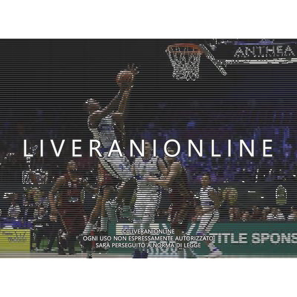 Poste Mobile Final Eight 17/02/2017 Umana Reyer Venezia - Germani Basket Brescia nella foto: Moore Lee Â©Claudio Zamagni/Agenzia Aldo Liverani Moore Lee during Quarter Finals of Poste Mobile Final Eight Italian Basketball Cup 2017 - Umana Reyer - Venezia against Germani Basket Brescia at Rimini Fiera, on February 17, 2017 photo credit by Claudio Zamagni/Aldo Liverani Photo Agency / AGENZIA ALDO LIVERANI SAS