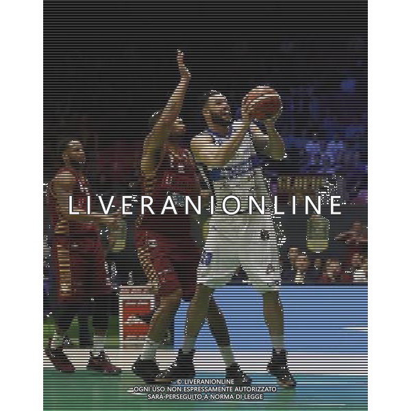 Poste Mobile Final Eight 17/02/2017 Umana Reyer Venezia - Germani Basket Brescia nella foto: Burns Christian Â©Claudio Zamagni/Agenzia Aldo Liverani Burns Christian during Quarter Finals of Poste Mobile Final Eight Italian Basketball Cup 2017 - Umana Reyer - Venezia against Germani Basket Brescia at Rimini Fiera, on February 17, 2017 photo credit by Claudio Zamagni/Aldo Liverani Photo Agency / AGENZIA ALDO LIVERANI SAS