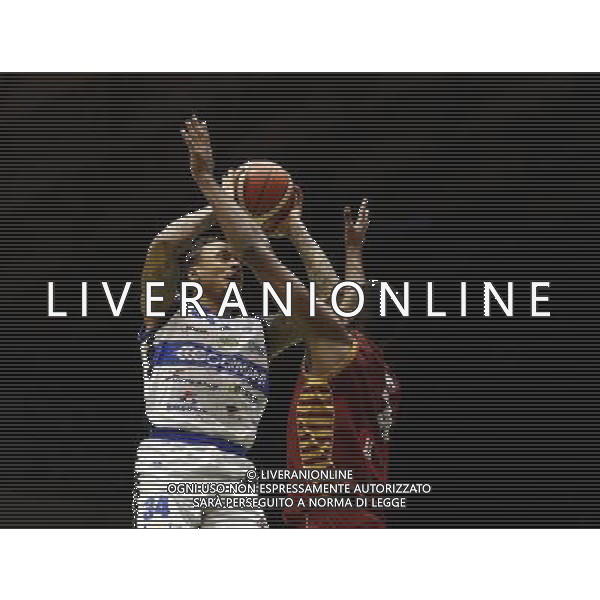 Poste Mobile Final Eight 17/02/2017 Umana Reyer Venezia - Germani Basket Brescia nella foto: Moss David Â©Claudio Zamagni/Agenzia Aldo Liverani Moss David during Quarter Finals of Poste Mobile Final Eight Italian Basketball Cup 2017 - Umana Reyer - Venezia against Germani Basket Brescia at Rimini Fiera, on February 17, 2017 photo credit by Claudio Zamagni/Aldo Liverani Photo Agency / AGENZIA ALDO LIVERANI SAS