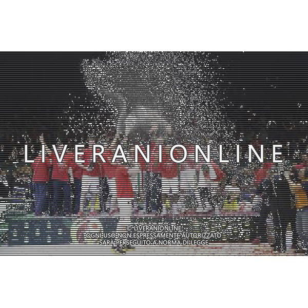 Poste Mobile Final Eight 19/02/2017 EA7 Emporio Armani Milano - Banco di Sardegna Sassari nella foto: MILANO ESULTANZA FINALE Â©Claudio Zamagni/Agenzia Aldo Liverani EA7 FINAL EXULTATION during Poste Mobile Final Eight Italian Basketball Cup 2017 - EA7 Emporio Armani Milano against Banco di Sardegna Sassari at Rimini Fiera, on February 19, 2017 photo credit by Claudio Zamagni/Aldo Liverani Photo Agency/ AGENZIA ALDO LIVERANI SAS