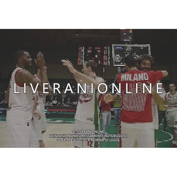 Poste Mobile Final Eight 19/02/2017 EA7 Emporio Armani Milano - Banco di Sardegna Sassari nella foto: esultanza finale milano Â©Claudio Zamagni/Agenzia Aldo Liverani EA7 FINAL EXULTATION during Poste Mobile Final Eight Italian Basketball Cup 2017 - EA7 Emporio Armani Milano against Banco di Sardegna Sassari at Rimini Fiera, on February 19, 2017 photo credit by Claudio Zamagni/Aldo Liverani Photo Agency/ AGENZIA ALDO LIVERANI SAS