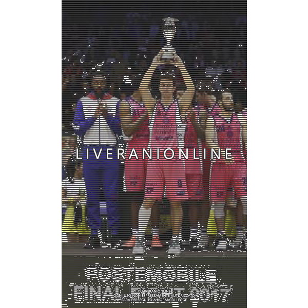 Poste Mobile Final Eight 19/02/2017 EA7 Emporio Armani Milano - Banco di Sardegna Sassari nella foto: Devecchi Giacomo con la coppa Â©Claudio Zamagni/Agenzia Aldo Liverani Devecchi Giacomo with the cup during Poste Mobile Final Eight Italian Basketball Cup 2017 - EA7 Emporio Armani Milano against Banco di Sardegna Sassari at Rimini Fiera, on February 19, 2017 photo credit by Claudio Zamagni/Aldo Liverani Photo Agency/ AGENZIA ALDO LIVERANI SAS