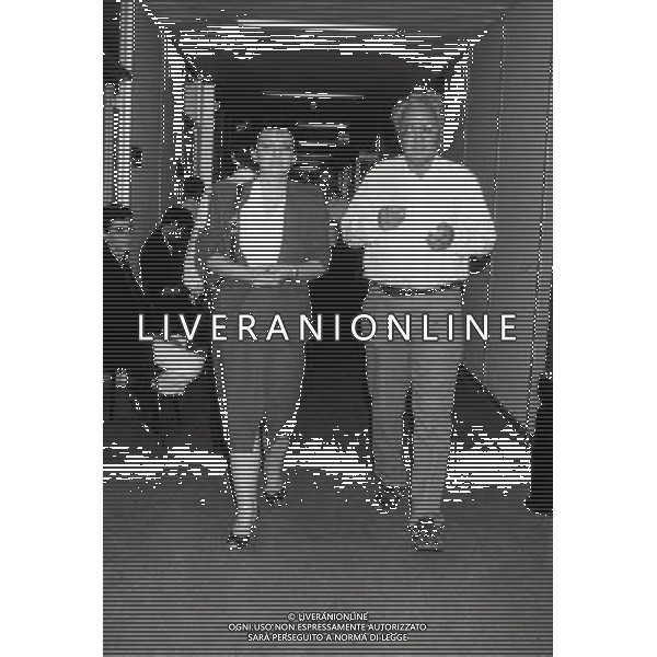 RETROSPETTIVA GIULIANA BRUSA MOGLIE DI RENATO VALLANZASCA LETTERE E FOTO DAL CARCERE AG ALDO LIVERANI SAS