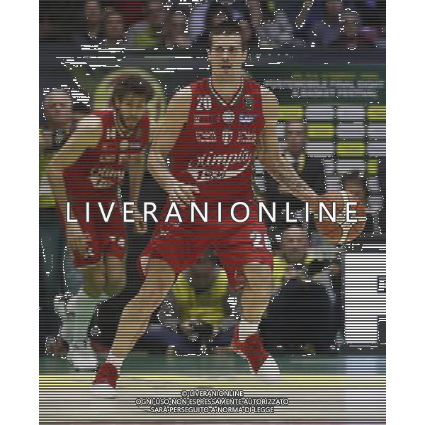 Poste Mobile Final Eight 18/02/2017 Grissin Bon Reggio Emilia - EA7 Emporio Armani Milano nella foto: Cinciarini Andrea Â©Claudio Zamagni/Agenzia Aldo Liverani Cinciarini Andrea during Poste Mobile Final Eight Italian Basketball Cup 2017 - Grissin Bon Reggio Emilia against EA7 Emporio Armani Milano at Rimini Fiera, on February 18, 2017 photo credit by Claudio Zamagni/Aldo Liverani Photo Agency / AGENZIA ALDO LIVERANI SAS