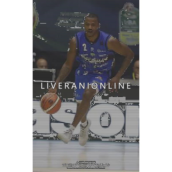 Poste Mobile Final Eight 18/02/2017 Banco di Sardegna Sassari - Germani Basket Brescia nella foto: Moore Lee Â©Claudio Zamagni/Agenzia Aldo Liverani Moore Lee during Poste Mobile Final Eight Italian Basketball Cup 2017 - Banco di Sardegna Sassari against Germani Basket Brescia at Rimini Fiera, on February 18, 2017 photo credit by Claudio Zamagni/Aldo Liverani Photo Agency / AGENZIA ALDO LIVERANI SAS