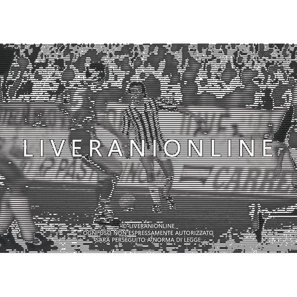 TORINO 16-01-1985 FINALE DI SUPERCOPPA EUROPEA JUVENTUS LIVERPOOL NELLA FOTO MICHEL PLATINI AG ALDO LIVERANI SAS