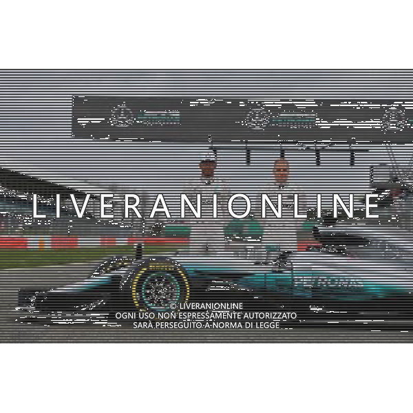 (L to R): Lewis Hamilton (GBR) Mercedes AMG F1 with Valtteri Bottas (FIN) Williams and the Mercedes AMG F1 W08. 23.02.2017. Mercedes AMG F1 W08 Launch, Silverstone, England. - www.xpbimages.com, EMail: requests@xpbimages.com - copy of publication required for printed pictures. Every used picture is fee-liable. © Copyright: Moy / XPB Images AG ALDO LIVERANI SAS