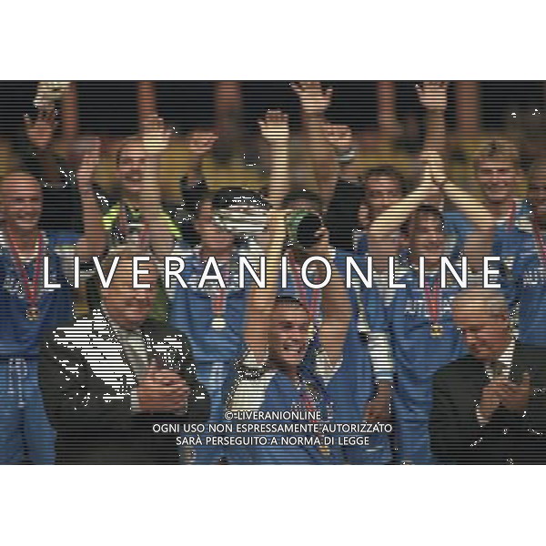 MONACO 28-08-1998 FINALE SUPERCOPPA EUROPEA REAL MADRID-CHELSEA NELLA FOTO IL CHELSEA VINCE LA SUPECOPPA EUROPEA AG ALDO LIVERANI SAS