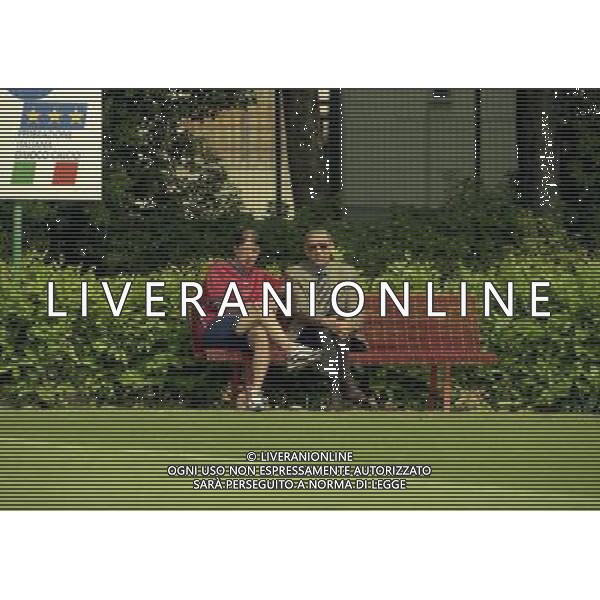 COVERCIANO 23-05-1998 RADUNO NAZIONALE ITALIANA DI CALCIO NELLA FOTO CESARE MALDINI CON GIGI RIVA AG ALDO LIVERANI SAS